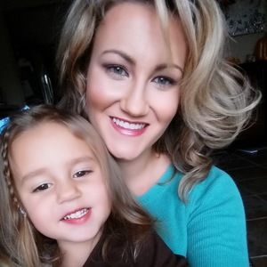 Meet your Posher, Desiree